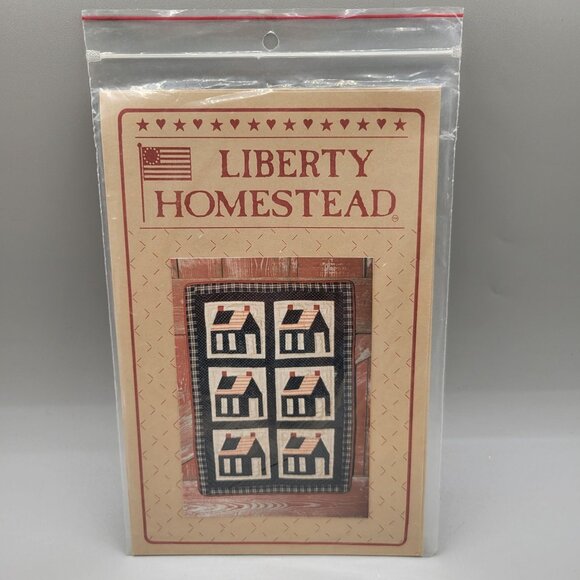 Liberty House Quilt Pattern Blue Whale Designs Liberty Homestead Throw Quilts - Picture 1 of 3